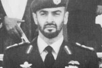 شغل عدة مناصب في القوات المسلحة الإماراتية، منها: ضابط في الحرس الأميري لقوات النخبة في دولة الإمارات، وطيار في القوات الجوية..