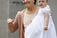 أميرة السويد فيكتوريا مع ابنتها