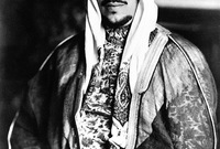 تولى الحكم من بعد الملك عبد العزيز ابنه سعود الذي حكم بين 1953 - 1965