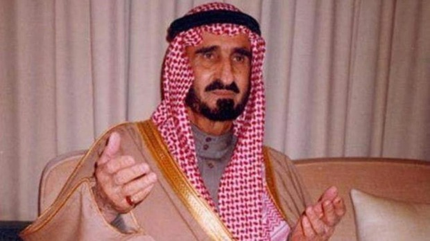 هو الأمير بندر بن الملك عبد العزيز آل سعود وهو الابن العاشر لمؤسس المملكة العربية السعودية وكان أكبر أبناء الملك المؤسس الأحياء حيث ولد عام 1923 


