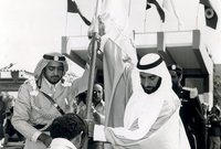  وفي الـ 6 من أغسطس عام 1966 تولى الشيخ زايد زمام الحكم لإمارة أبو ظبي لتبدأ صفحة جديدة في تاريخ الإمارة