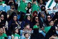 مستدركًا: "لكنها لا تقضي بصورة خاصة بارتداء العباءة أو غطاء الرأس الأسود، والقرار يعود بشكل تام إلى النساء في ما يتعلق بلباسهن" كما أصبح من حق المرأة السعودية، دخول الملاعب الرياضية وحضور مباريات كرة القدم