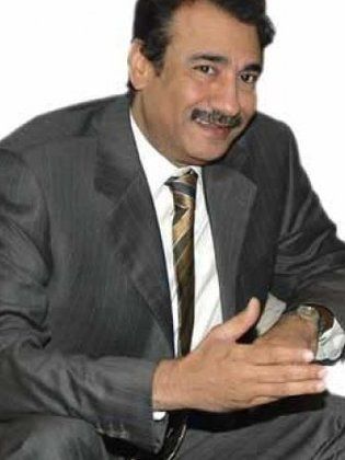  قحطان القحطاني مواليد 18 سبتمبر 1954، بمدينة المحرق بالبحرين

