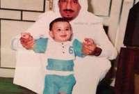 لقطة نادرة للملك سلمان بن عبد العزيز مع ابنه الأمير محمد بن سلمان
