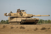 تمتلك السعودية عدد ضخم من الدبابات الحديثة أبرزها دبابات  M1 Abrams  ودبابات M60A3 حيث تمتلك ما يزيد عن ألف دبابة 