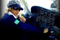 لم يتوقف الأمر هنا.. فبعد تحقيق حلم المرأة السعودية بقيادة السيارة، تم إصدار 5 رخص لسيدات سعوديات تسمح لهن بالعمل كابتن لقيادة طائرات شركات الطيران
