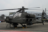 كما تمتلك عدد كبير من المروحيات القتالية الحديثة أبرزها الأباتشي وبوينج  AH-6
