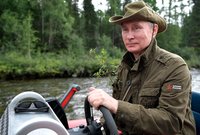 ومن الطبيعي أن يكون الرئيس بوتين مُحبًا لهواية الصيد حيث يقوم بالذهاب للمناطق الطبيعية والجبلية في رحلات صيد من حين لآخر ويعود محملًا بالحيوانات التي قام باصطيادها
