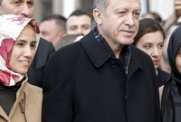 أما أصغر أبناء أردوغان فهي سمية أردوغان وهي أشهر أبناءه وأكثرهم ظهورًا في الحياة العامة التركية 
