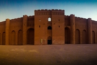 حصن الأخيضر .. هي قلعة أثرية تقع في كربلاء وسط العراق ومن أوائل القلاع التي بناها المُسلمون بعد فتحهم للعراق 
