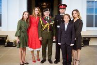 الملك عبد الله مع زوجته وأبنائه
