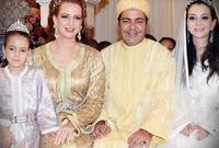 وعلى مستوى الوطن العربي شارك كل من نبيل شعيل وأحلام والشاب خالد في إحياء حفل زفافه

