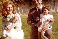 ثم في عام 1974 أنجبت ابنتها هيا، وبعد عام أنجبت الأمير علي ولكن فارقتهم وهم مازالوا أطفالا صغارًا
