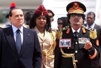كان أشهر تلك الأزياء زيه العسكري الذي كان عليه صور للمناضل الليبي عمر المختار في زيارته لإيطاليا التي قاد المختار النضال ضدها في فترة احتلالها لبلاده
