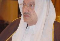 وهو والد الأمير الوليد بن طلال المصنف كأغنى رجل في الوطن العربي، وهو الأخ الأصغر للملك سلمان بن عبد العزيز ملك المملكة العربية السعودية الحالي
