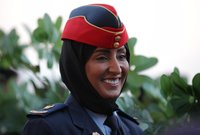 انضمت للقوات المسلحة الإماراتية والتحقت بكلية الطيران بعد فتح المجال للنساء للالتحاق بسلاح الطيران الحربي وتحمل رتبة رائد طيار في القوات الجوية الإماراتية
