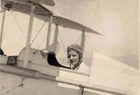 وعلاوة على ذلك، تعد لطفية أول امرأة مصرية تقود طائرة بين القاهرة والإسكندرية، وثاني امرأة في العالم تقود طائرة منفردة
