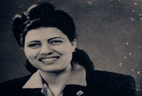 سميرة موسى.. أول عالمة ذرّة وهي أول معيدة في كلية العلوم بجامعة فؤاد الأول، جامعة القاهرة حاليا وأصبحت بذلك أول امرأة تحاضر فى الجامعة

