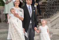 الأميرة فيكتوريا ولية عهد السويد برفقة عائلتها