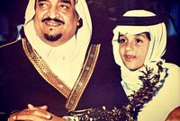 تولى والده حكم السعودية حينما كان عمره 9 أعوام عام 1982

