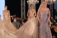 في 2018 شاركت نيكول سابا في عرض أزياء للمصمم المصري هاني البحيري وارتدت نيكول فيه الفستان الرئيسي في العرض والذي كان مرصعًا بالألماس وبلغت تكلفته 200 مليون جنيه
