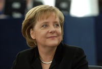 بعد إعادة توحيد ألمانيا في عام 1990، تم انتخاب ميركل في البوندستاغ عن ولاية مكلنبورغ-فوربومرن وأعيد انتخابها منذ ذلك الحين