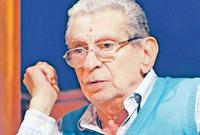 توفى يوسف شاهين عام 2008 عن عمر يناهز 82 عام إثر نزيف في المخ دخل بسببه في غيبوبة دامت لأكثر من 6 أسابيع