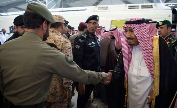 قام خادم الحرمين الشريفين الملك سلمان بن عبدالعزيز آل سعود بتدشين مشروع قطار الحرمين السريع أمس 
