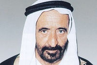 الشيخ راشد بن سعيد آل مكتوم،  حاكم إمارة دبي منذ 9 سبتمبر 1958 وحتى وفاته في 7 أكتوبر 1990