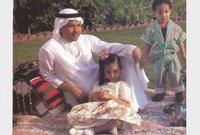 صور نادرة لمحمد عبدة مع ابناءه
