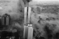 قبل هذا الحادث وبالتحديد في نوفمبر 1995 شهدت المملكة انفجار مكاتب البعثة العسكرية الأمريكية في الرياض والذي اسفر عن مقتل خمسة امريكيين وهنديين وجرح 60 آخرين 
