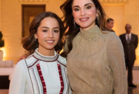 الأميرة رانيا مع ابنتها إيمان 