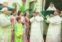 زفت الأميرة "لالة سكينة" إلى عريسها، المهدي الركراكي، حفيد أحد فقهاء الملك الراحل الحسن الثاني، في يونيو 2014، بحضور الملك محمد السادس
