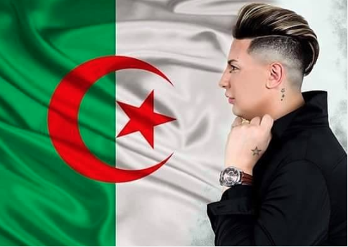 توفي مغني الراي الجزائري هواري المنار في إحدى العيادات الخاصة في العاصمة الجزائرية 
