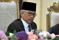تولى مهامه رسميًا في 31 يناير 2019، بعد أن اختاره مجلس السلاطين التسعة الماليزي، ويعتبر الملك الـ16 للبلاد، لولاية تستمر 5 سنوات